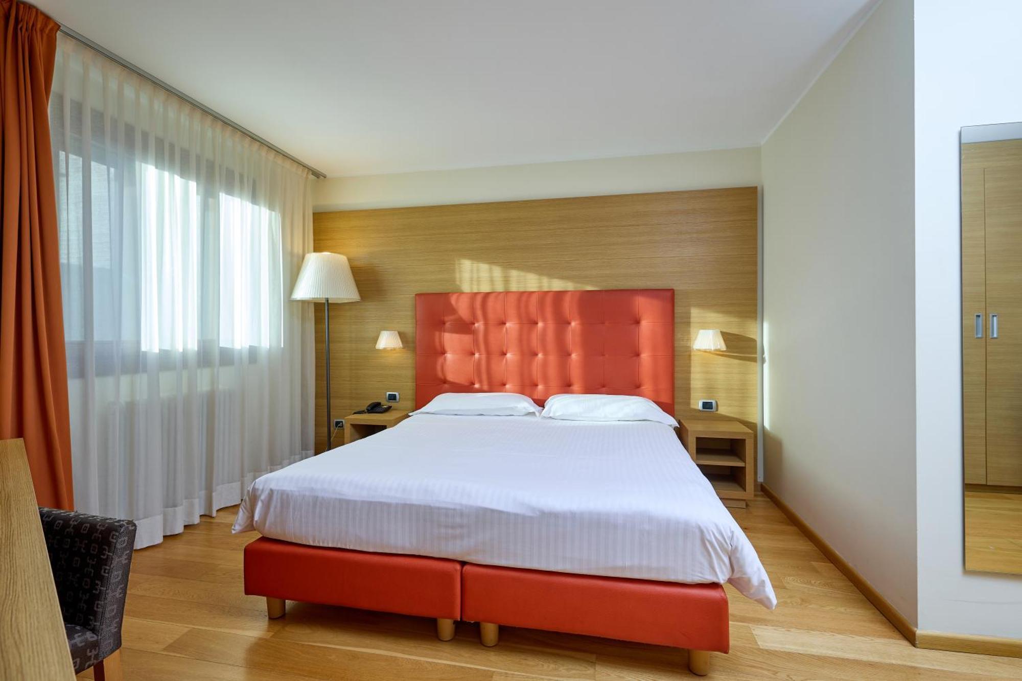Blu Hotel Acquaseria ポンテ・ディ・レーニョ 部屋 写真