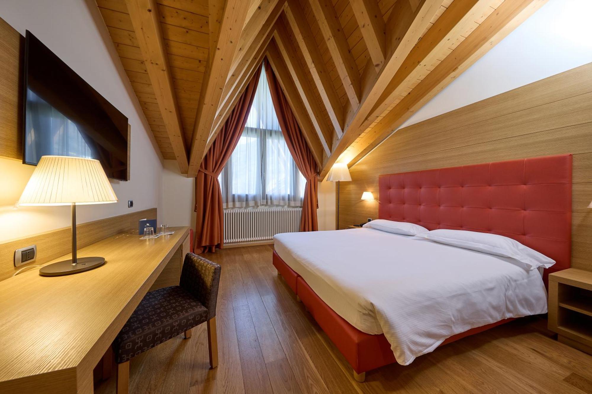 Blu Hotel Acquaseria ポンテ・ディ・レーニョ エクステリア 写真