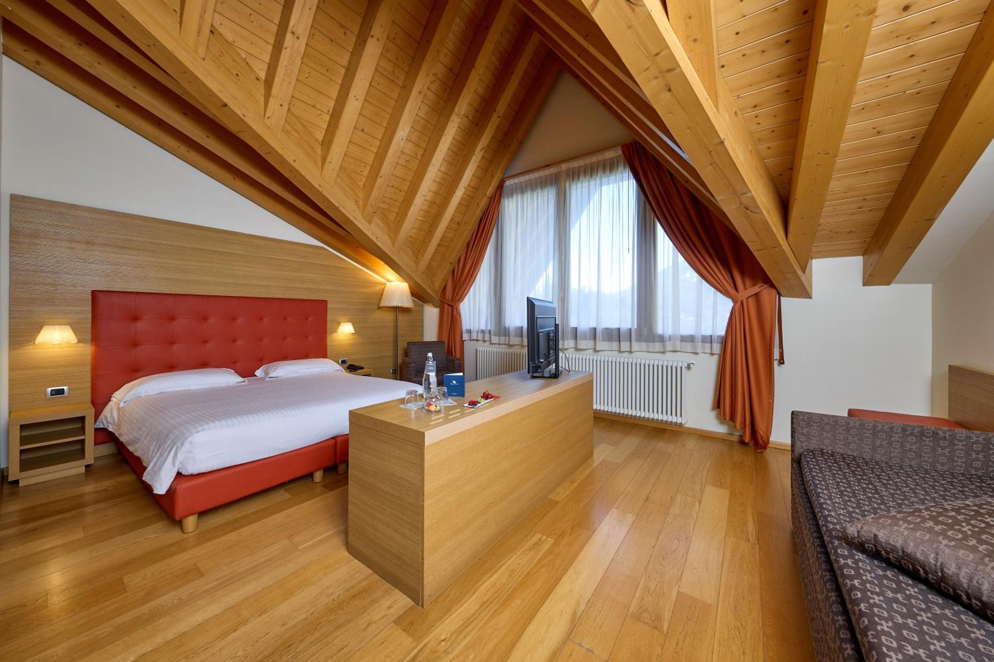 Blu Hotel Acquaseria ポンテ・ディ・レーニョ エクステリア 写真